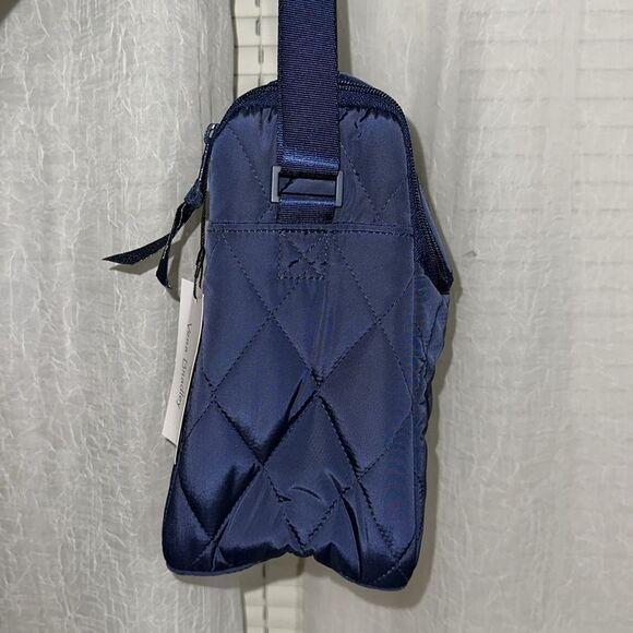 Vera BradleyโUltralight Scroll Navy Quilted Crossbody Lunch Bag - Picture 15 of 16